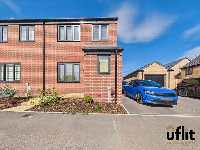 3 Bedroom Semi-Detached House For Sale In Redstart Drive, Waverley, Rotherham, S60