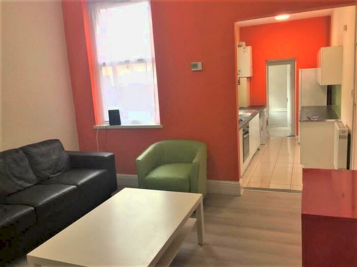 5 Bedroom Terraced House To Rent In Dawlish Road, Selly Oak, Birmingham, B29