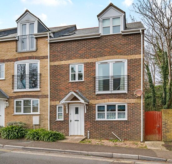 3 Bedroom End Of Terrace House To Rent In Old Castle Road, Weymouth, Dorset, DT4