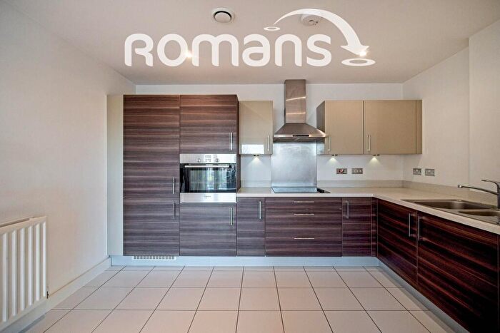 2 Bedroom Flat To Rent In Highgate, Longmead Terrace, Bath, BA2