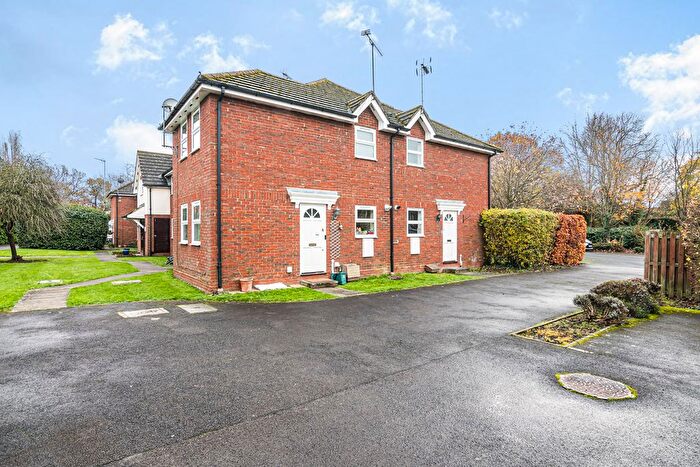 1 Bedroom Terraced House To Rent In Dunsters Mead, Welwyn Garden City, AL7