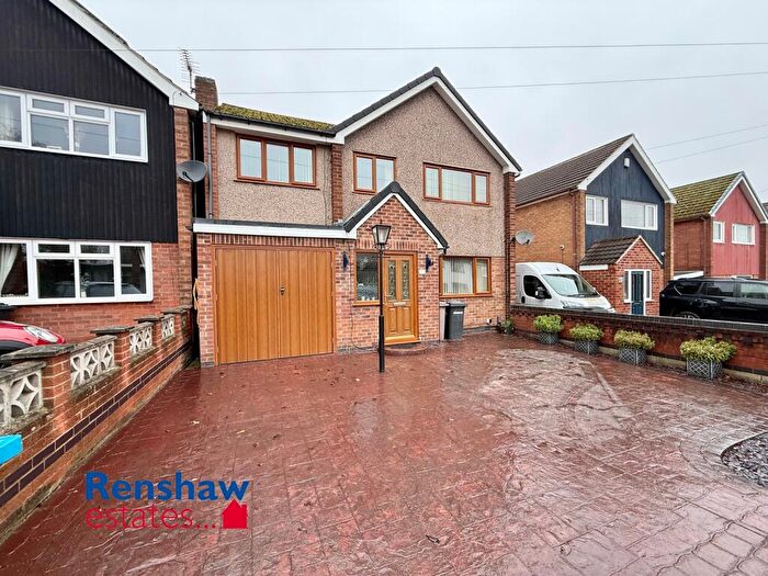 4 Bedroom Detached House For Sale In Park Road, Ilkeston, Derbyshire, DE7