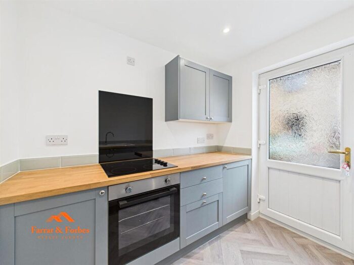 2 Bedroom Apartment To Rent In Hufling Court, Burnley, BB11