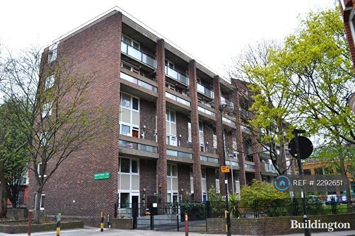 4 Bedroom Maisonette To Rent In Lagonier House, London, EC1V