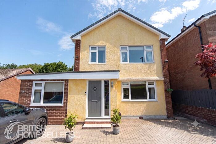 3 Bedroom Detached House For Sale In Glenside, Consett, Durham, DH8