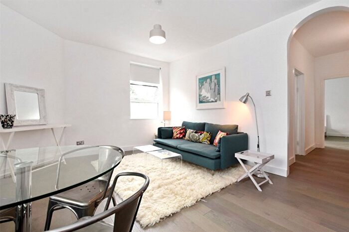 3 Bedroom Flat For Sale In Cheshire Street, London, E2