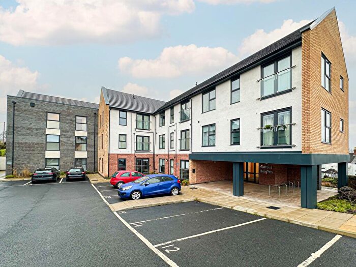 1 Bedroom Apartment For Sale In Radnor Avenue, Heswall, CH60