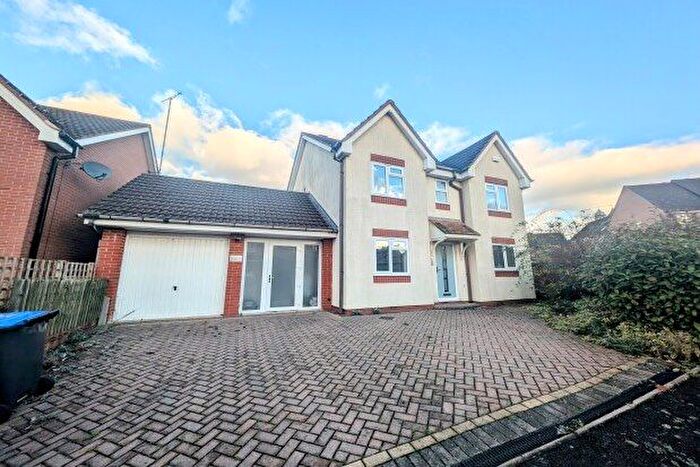 4 Bedroom Property To Rent In Quinton Close, Warwick, CV35