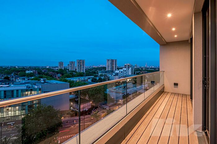 3 Bedroom Penthouse To Rent In Centre Heights, Finchley Road, Swiss Cottage, NW3