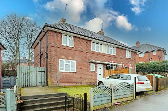 3 Bedroom Semi-Detached House For Sale In Broadlea Crescent, Leeds, West Yorkshire, LS13
