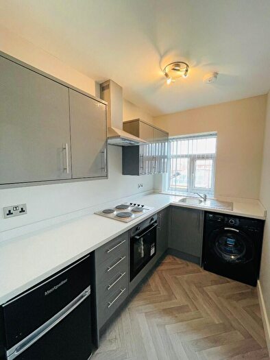 1 Bedroom Flat To Rent In Derby Road, Chesterfield, Derbyshire, S40