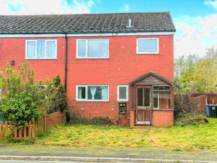 3 Bedroom End Of Terrace House For Sale In Wade Brook Road, Leyland, Lancashire, PR26