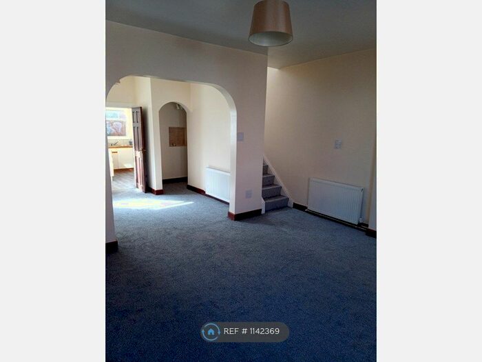 2 Bedroom Terraced House To Rent In John Hill Street, Blackpool, FY4