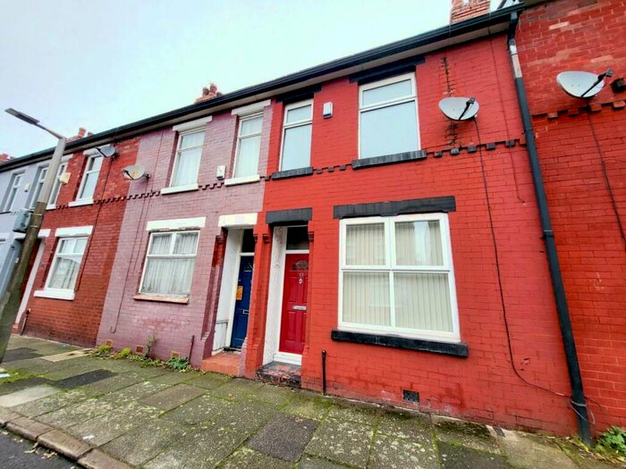2 Bedroom Terraced House To Rent In Boscombe Street, Reddish, Stockport, SK5