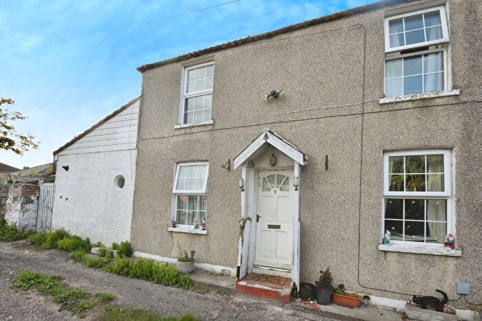 2 Bedroom Semi-Detached House For Sale In Upper Dumpton Park Road, Ramsgate, Kent, CT11