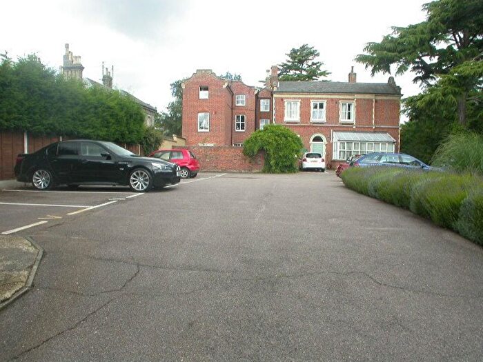 1 Bedroom Flat To Rent In West Lodge Road, Colchester, CO3