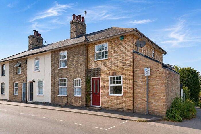 2 Bedroom End Of Terrace House For Sale In Sun Hill, Royston, SG8