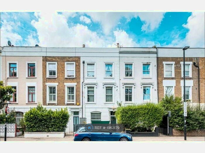 2 Bedroom Flat To Rent In Hornsey Road, London, N7