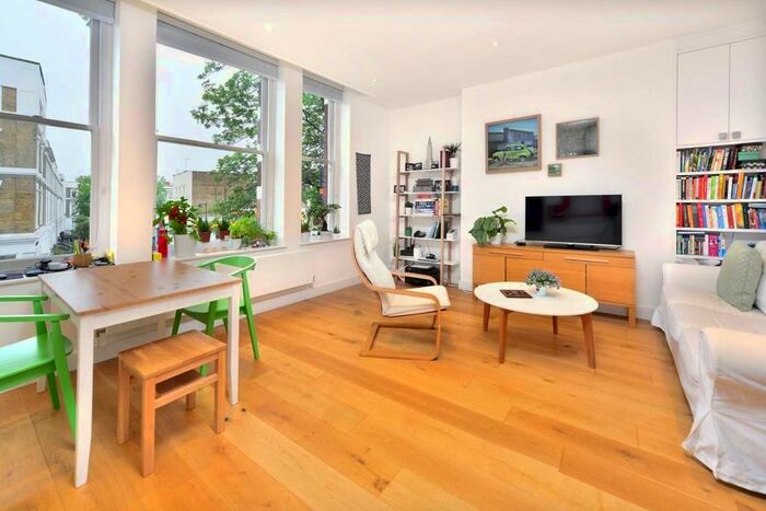 1 Bedroom Flat To Rent In Upper Street, London, N1