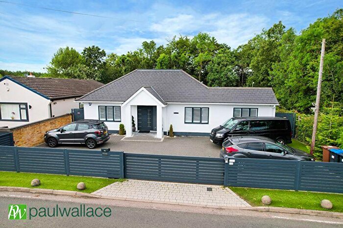 4 Bedroom Bungalow For Sale In Vineyards Road, Potters Bar, EN6
