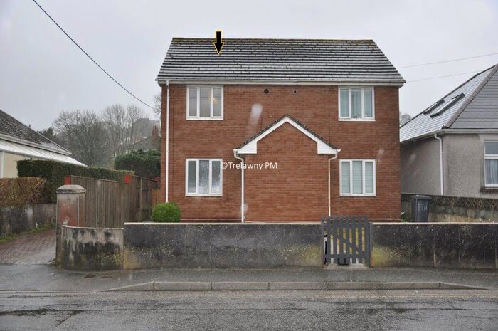 2 Bedroom Property To Rent In Gover Road, Trewoon, St. Austell, PL25