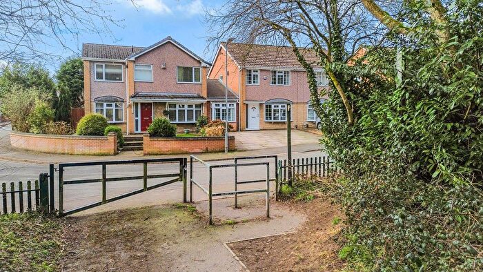 4 Bedroom Semi-Detached House For Sale In Cambourne Avenue, St. Helens, WA11