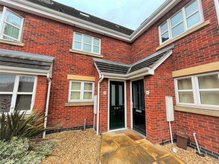 2 Bedroom Apartment To Rent In Mossvale Close, Old Hill, Cradley Heath, West Midlands, B64