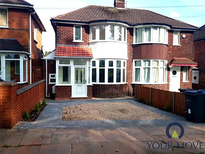3 Bedroom Semi-Detached House For Sale In Clay Lane, Birmingham, West Midlands, B26