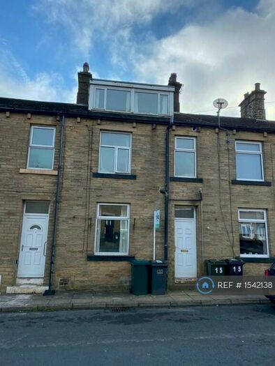 2 Bedroom Terraced House To Rent In Alexandra Street, Queensbury, Bradford, BD13