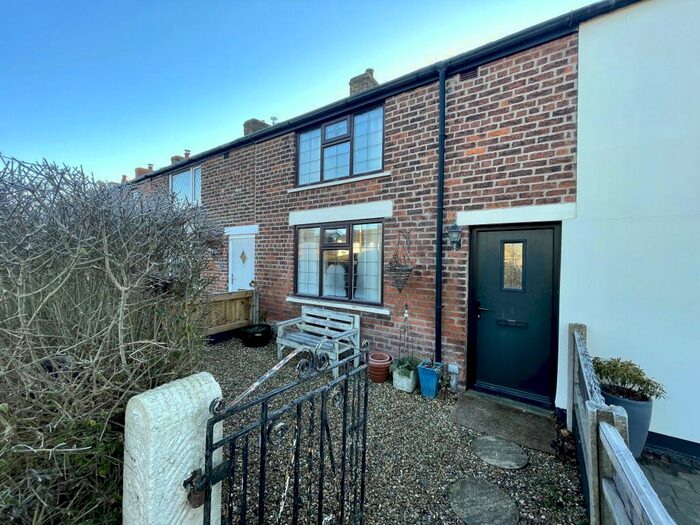 2 Bedroom Cottage To Rent In Liverpool Road, Hutton, Preston, PR4