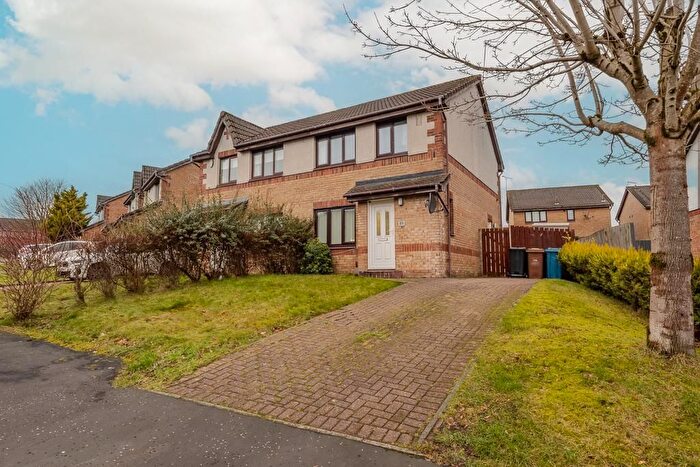 3 Bedroom Semi-Detached House For Sale In Loudenhill Road, Robroyston, Glasgow, G33