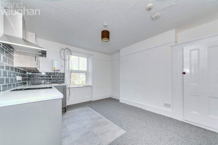 Studio To Rent In Powis Grove, Brighton, East Sussex, BN1
