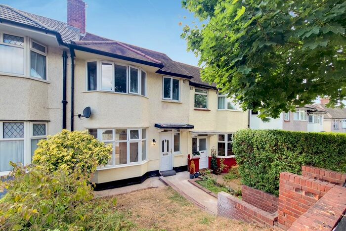 3 Bedroom Terraced House To Rent In Ankerdine Crescent, London, SE18