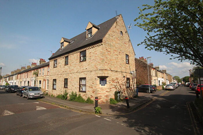 1 Bedroom Flat To Rent In Alfred Court, St. Philips Road, Cambridge, CB1