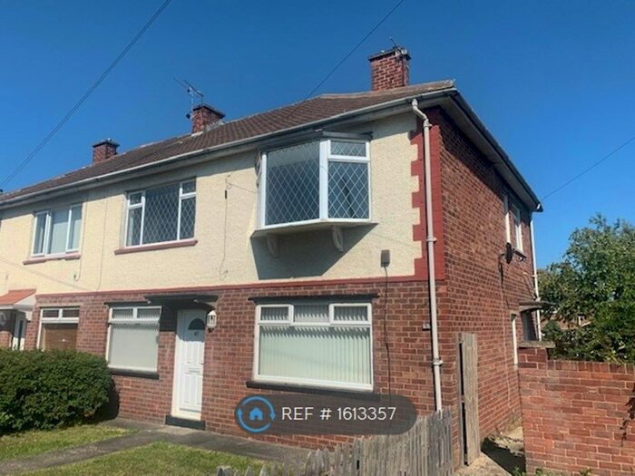 2 Bedroom Flat To Rent In Glasgow Road, Jarrow, NE32