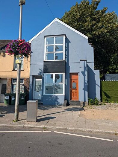 1 Bedroom Flat To Rent In High Street, Hirwaun, Aberdare, CF44