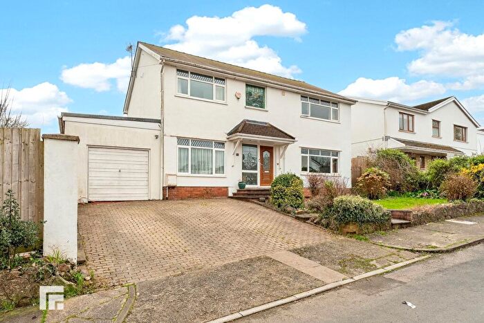 4 Bedroom Detached House For Sale In Groesfaen, Pontyclun, CF72