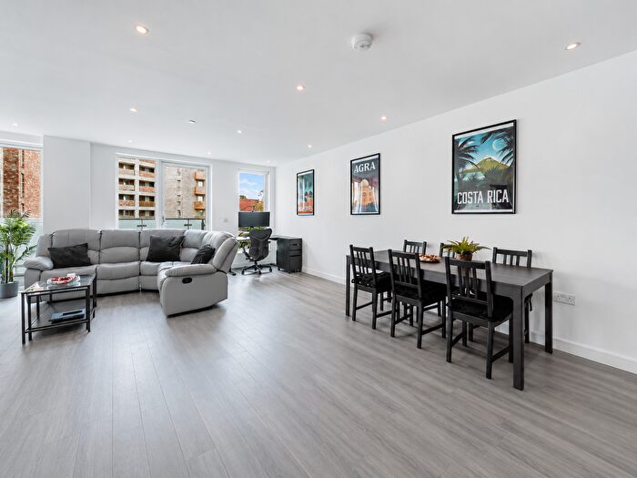 2 Bedroom Flat For Sale In Wiltshire House, Acton, W3