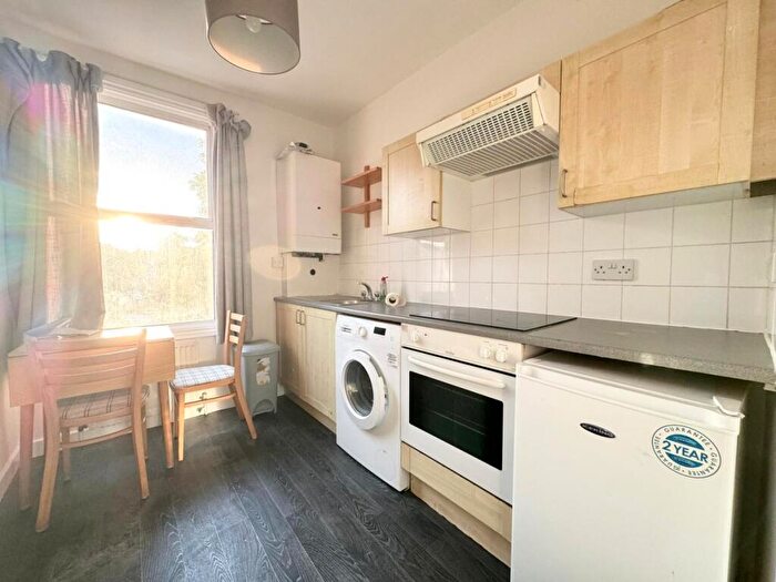 Studio To Rent In Torriano Avenue, Kentish Town, NW5