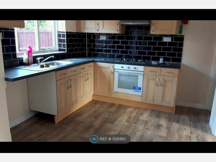 2 Bedroom Terraced House To Rent In Tissington Road, Nottingham, NG7