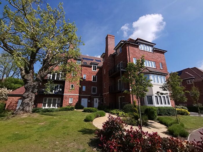 2 Bedroom Flat To Rent In Guardhouse Way, Mill Hill, NW7