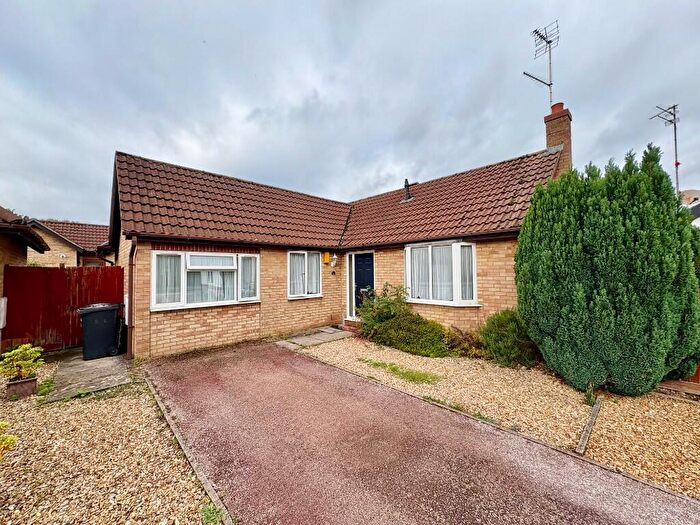 2 Bedroom Detached Bungalow For Sale In Benyon Grove, Peterborough, Cambridgeshire, PE2