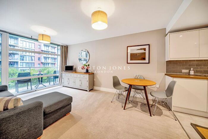 2 Bedroom Apartment For Sale In Warwick Building, Queenstown Road, London, SW11