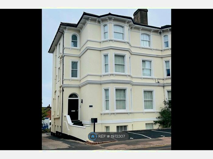 1 Bedroom Flat To Rent In St John's Rd, Tunbridge Wells, TN4