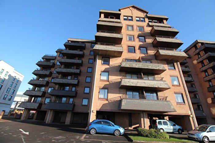 2 Bedroom Apartment To Rent In Carlton Mansions North, Weston-super-Mare, BS23