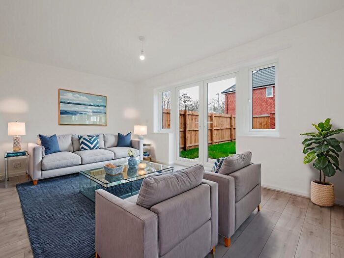 2 Bedroom House To Rent In Birdie Lane, Little Hulton, M38