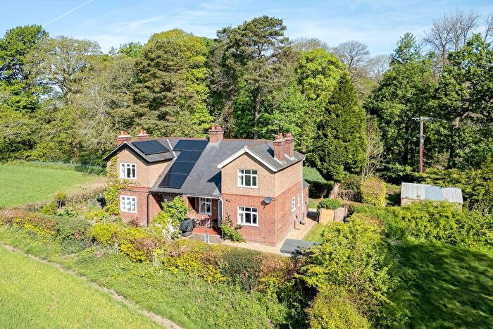 3 Bedroom Semi-Detached House For Sale In New Houses, Mold, CH7