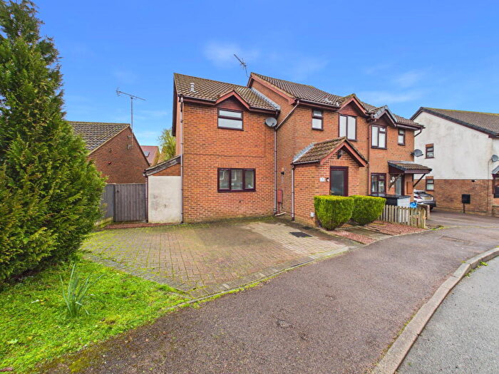 3 Bedroom Semi Detached House For Sale In Greenways Drive, Coleford, GL16