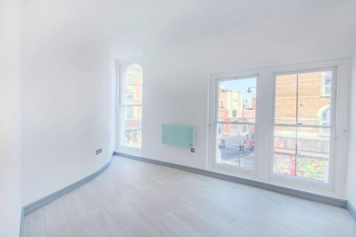 1 Bedroom Flat To Rent In Kingsland High Street, Dalston, London, E8