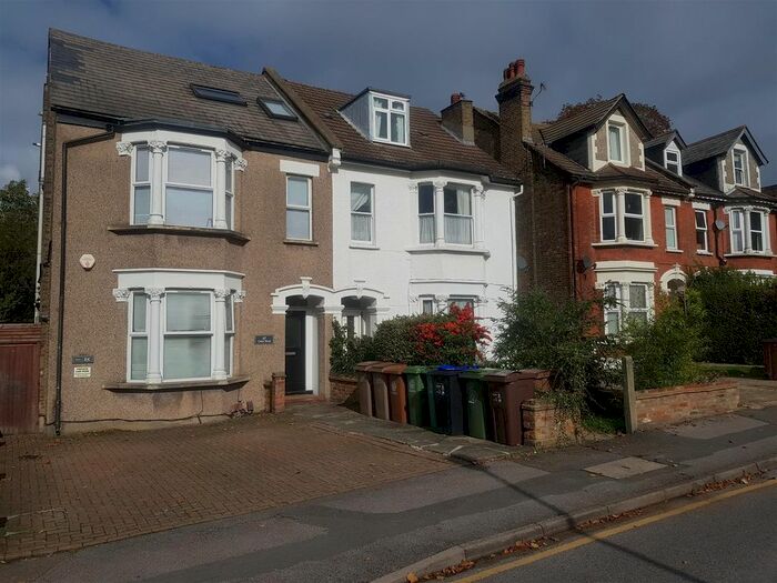 Studio To Rent In Cedar Road, Sutton, SM2